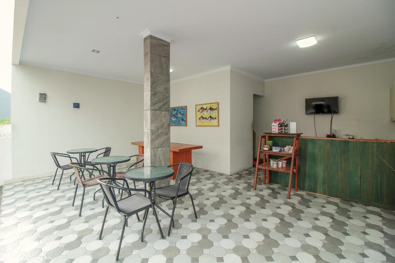 Oyo 396 Tibrae Residence Syariah ليمبانغ المظهر الخارجي الصورة