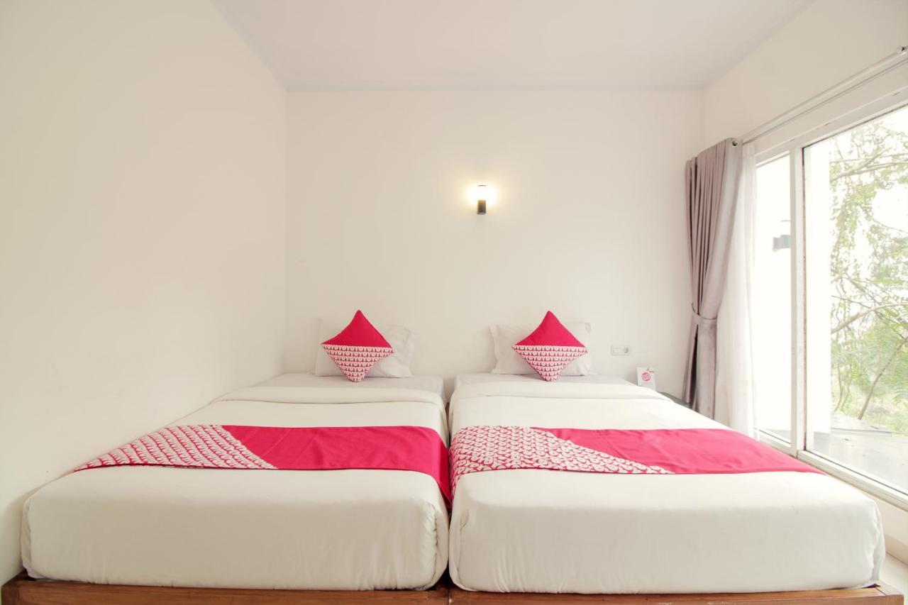 Oyo 396 Tibrae Residence Syariah ليمبانغ المظهر الخارجي الصورة